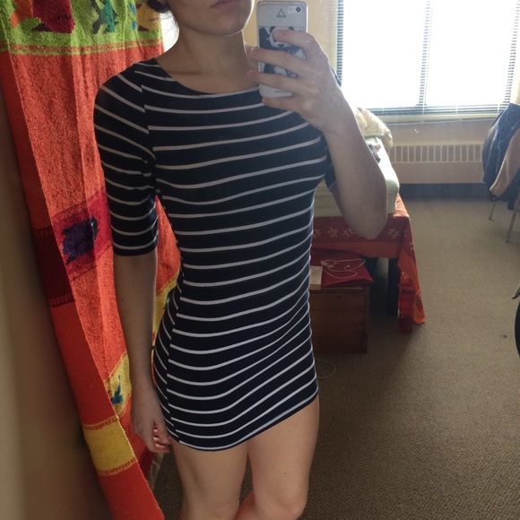 STRIPED BODYCON DRESS - Picture 3 of 4
